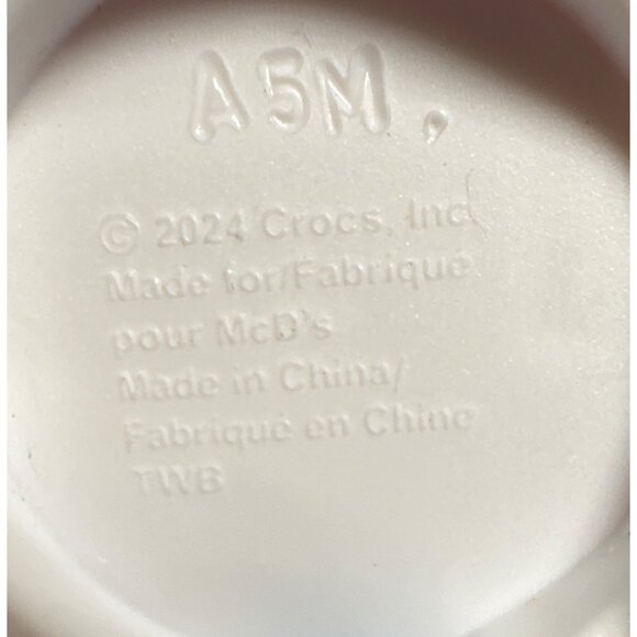 Crocs McDonalds Happy Meal Toy White Shoe Keychain Yellow Handle & Blue Ring - Picture 6 of 8